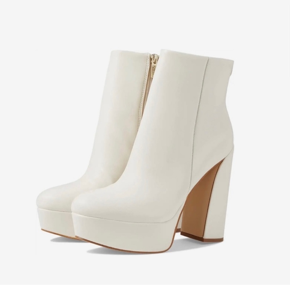 New Guess Crafty Platform Ankle Boots In Ivory Size 7